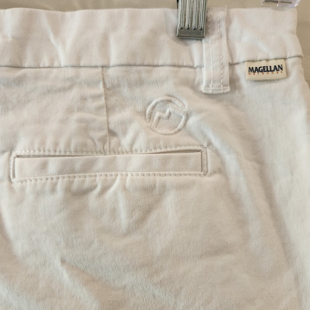 Magellan Outdoors White Shorts Womens Size 2 Cotton Blend Casual Everyday Basics - Picture 4 of 8